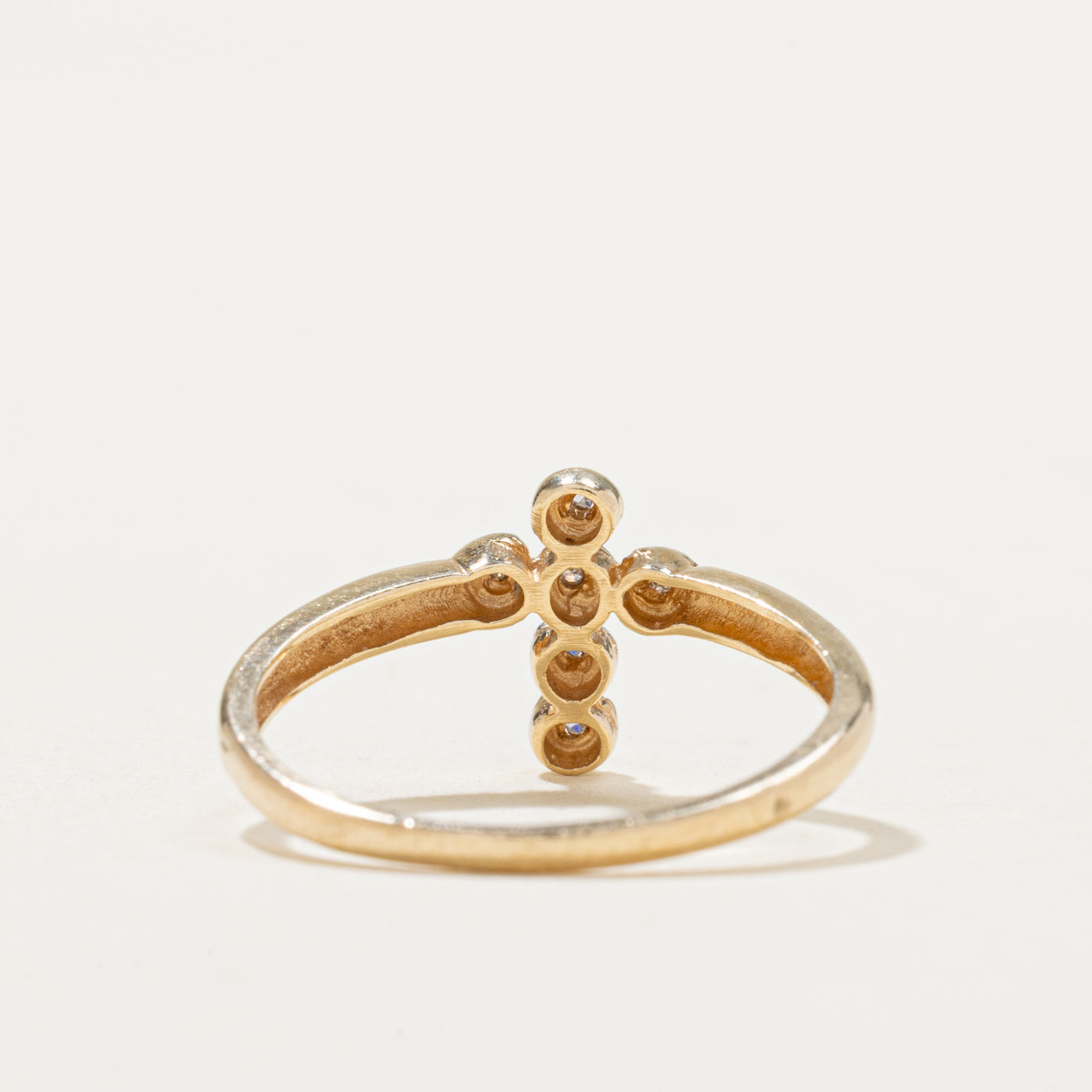 10K Illusion Set Diamond Cross Ring | 0.025ctw | SZ 6