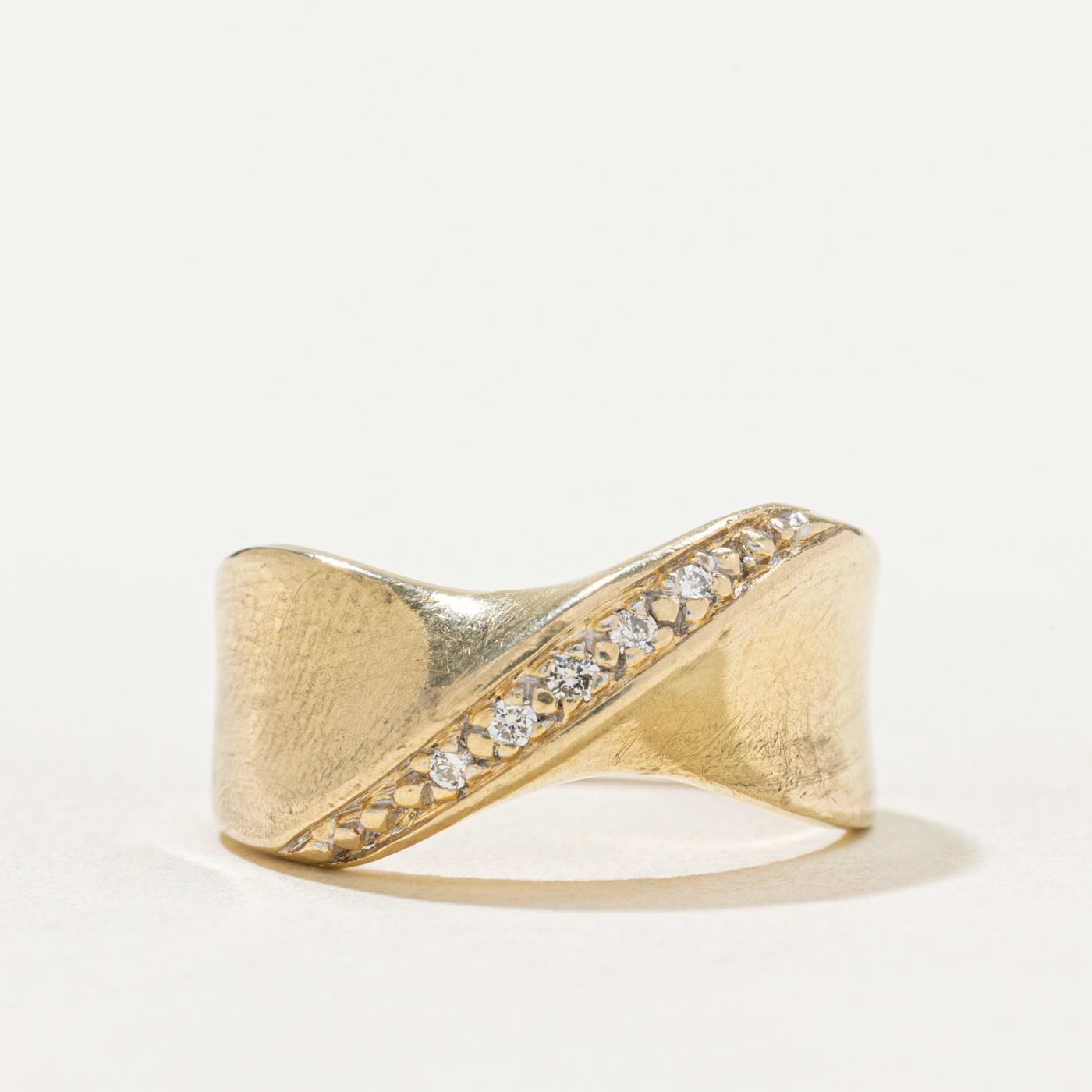 14K Diagonal Diamond Chunky Cross Over Ring | 0.03ctw | SZ 6.5