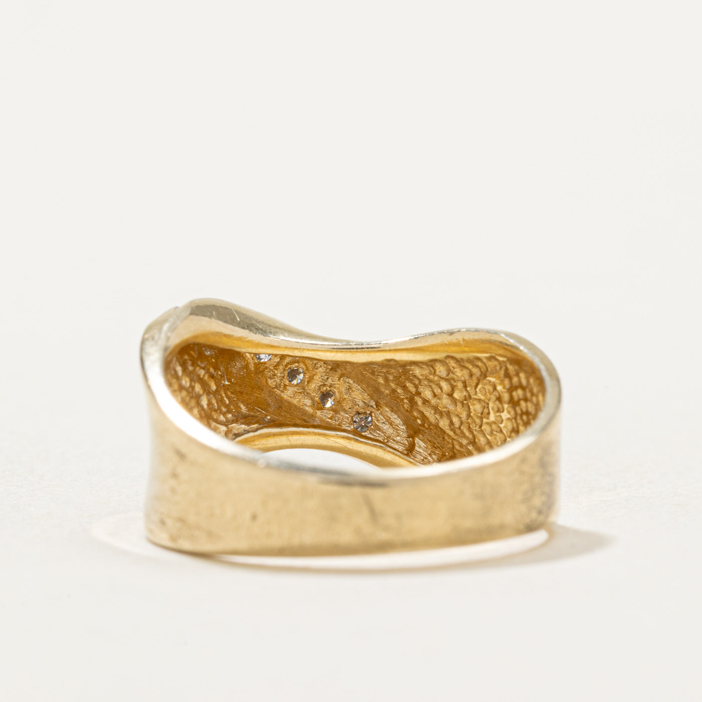 14K Diagonal Diamond Chunky Cross Over Ring | 0.03ctw | SZ 6.5