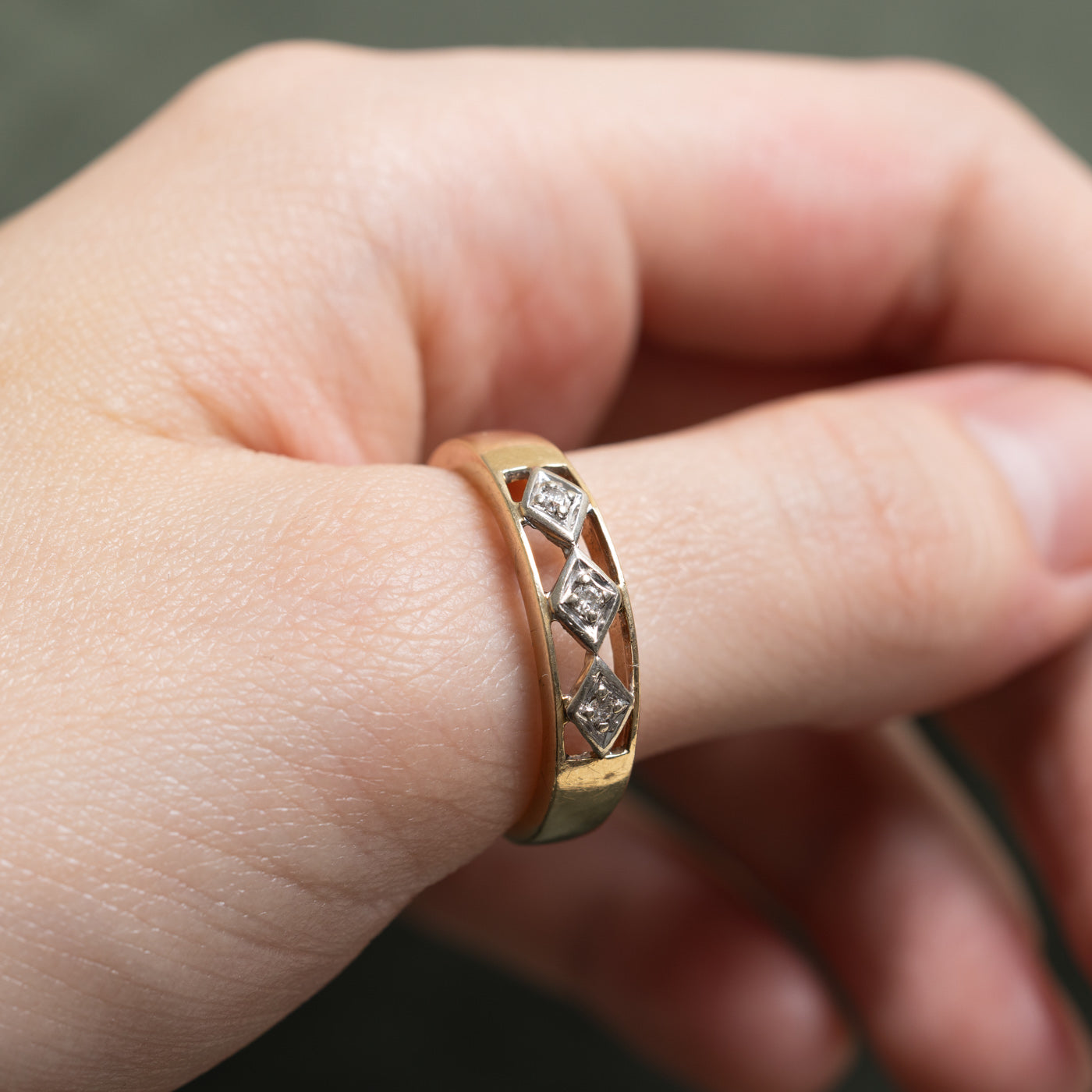 10K Three Stone Diamond Rhombus Open Work Ring | 0.05ctw | SZ 10.5