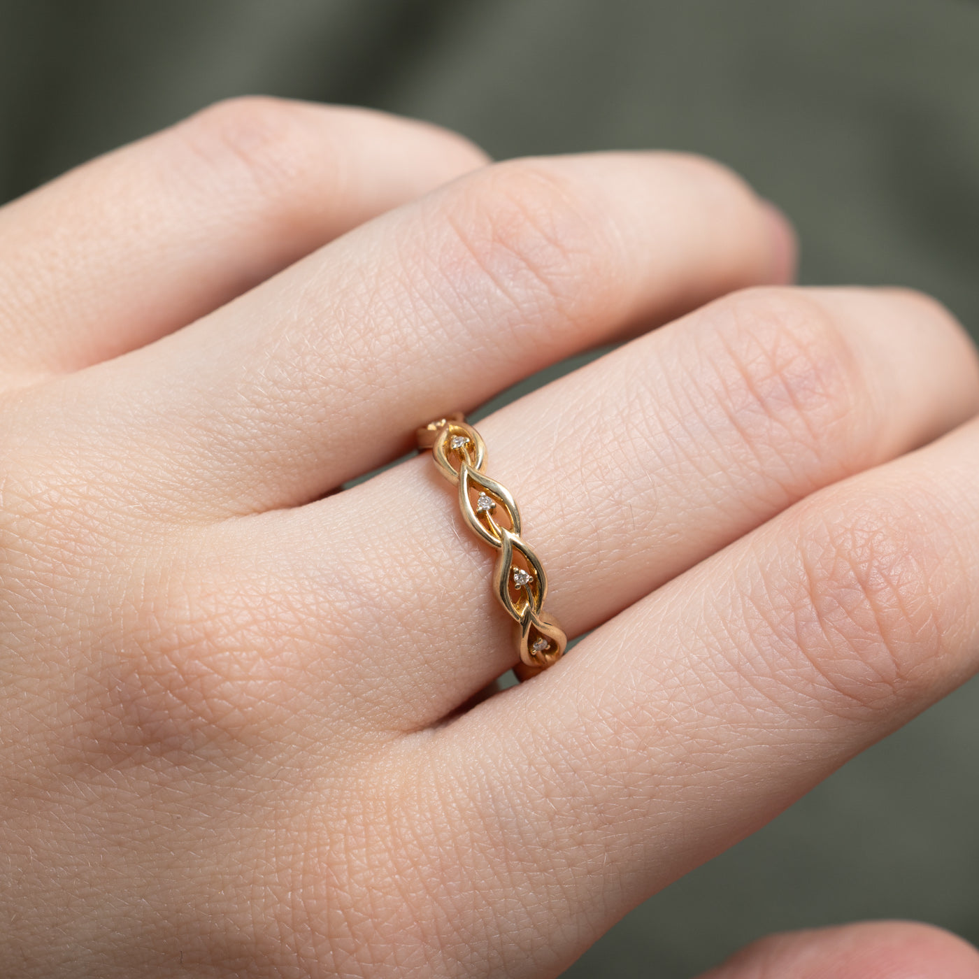 10K Semi Eternity Diamond Vine Ring | 0.03ctw | SZ 6.5
