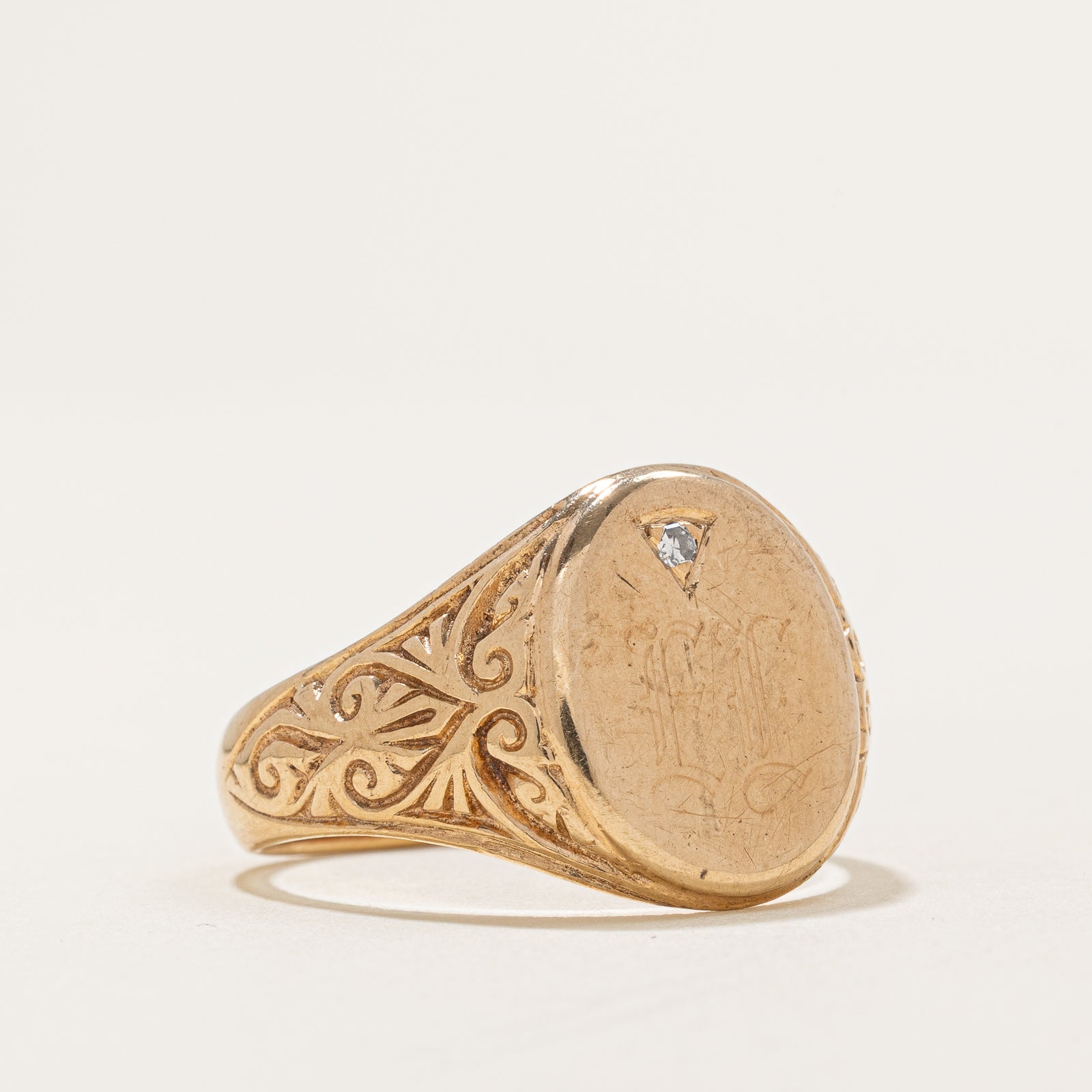 Diamond 'EL' Signet Ring | 0.009ct | SZ 11