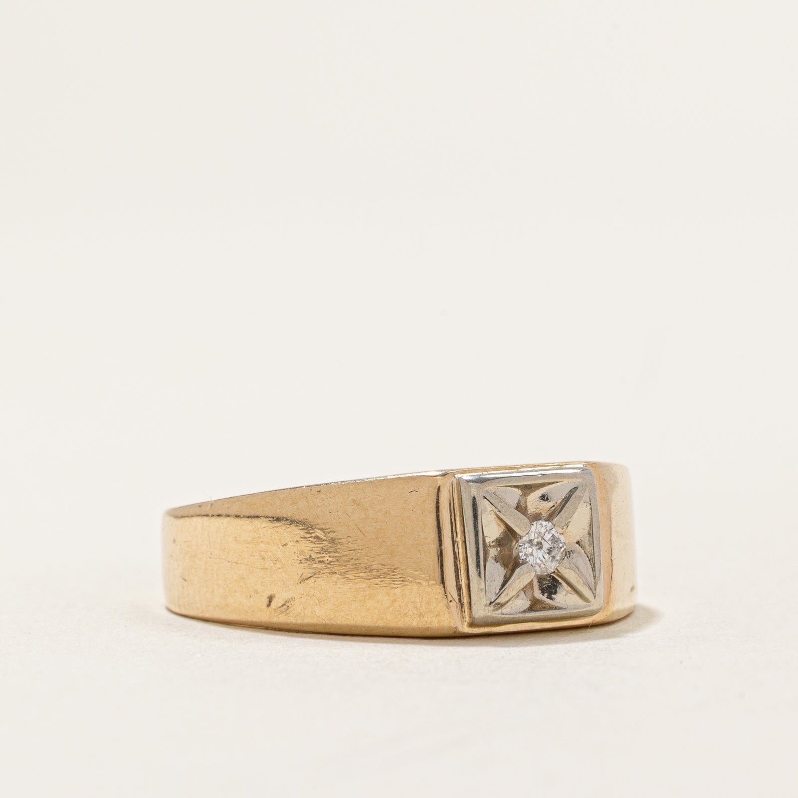 Single Stone Diamond Band | 0.025ct | SZ 7.75