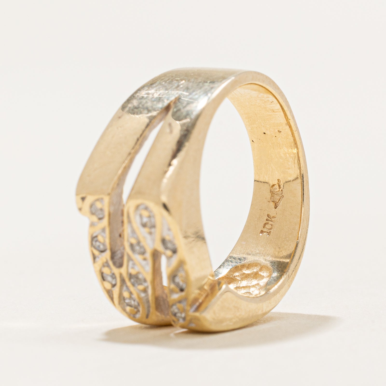 Diamond 'S' Initial Ring | 0.035ctw | SZ 4.5