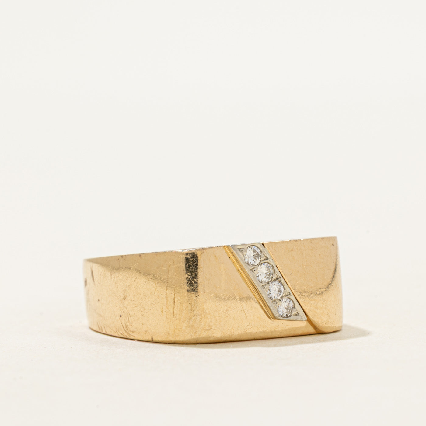 Diagonal Diamond Soft Square Band | SZ 8