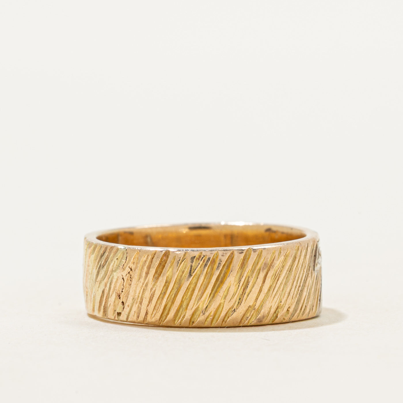 Diamond Cross Textured Band | 6.5mm | SZ 7