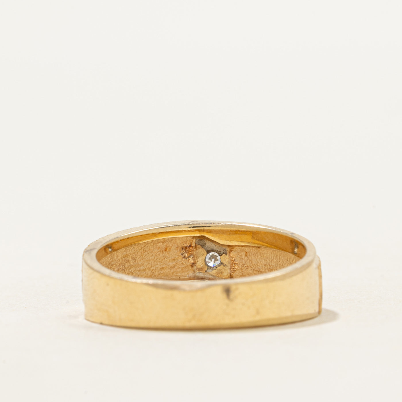 Single Diamond Textured Ring | SZ 6.5