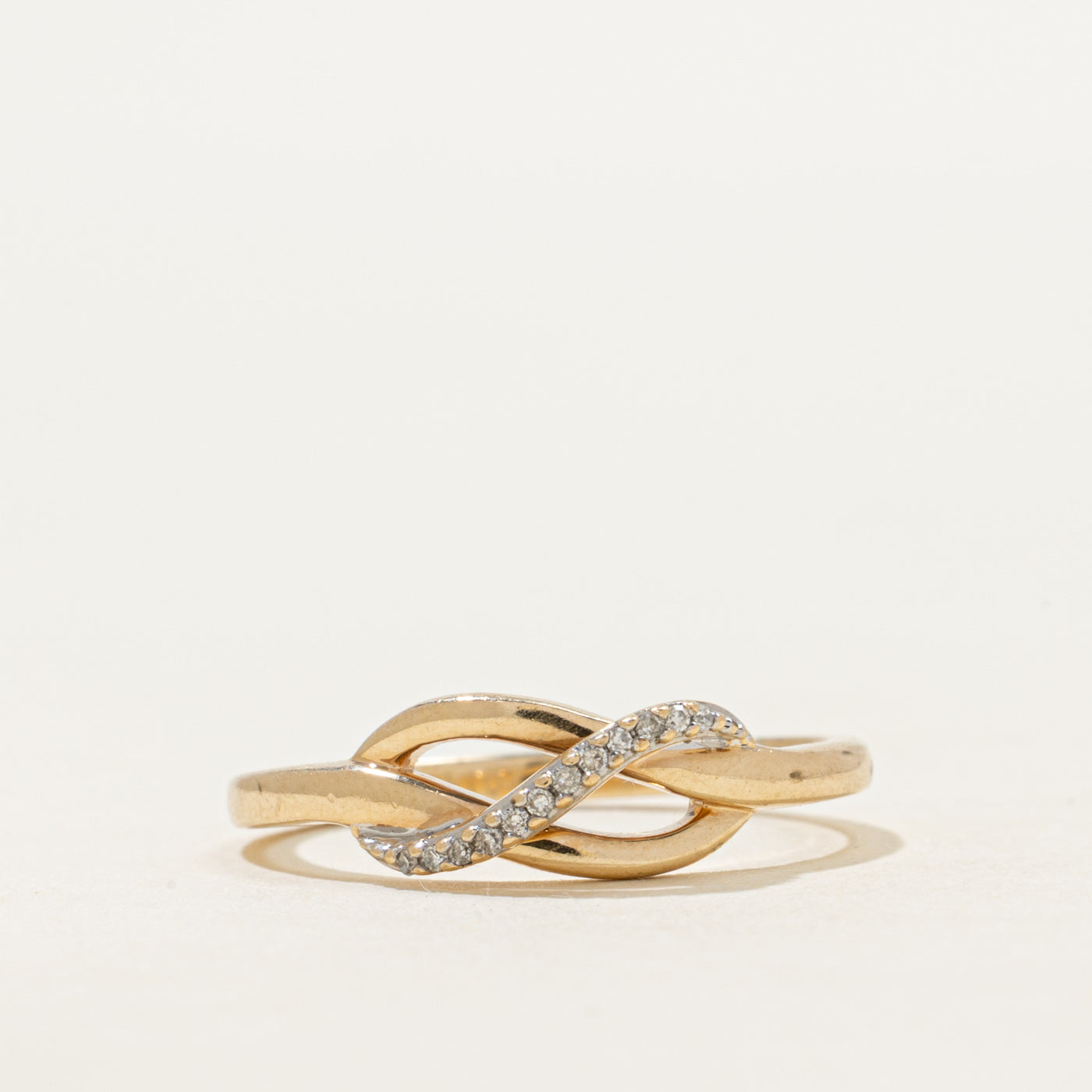 Diamond Waterfall Twisted Knot Ring | SZ 6
