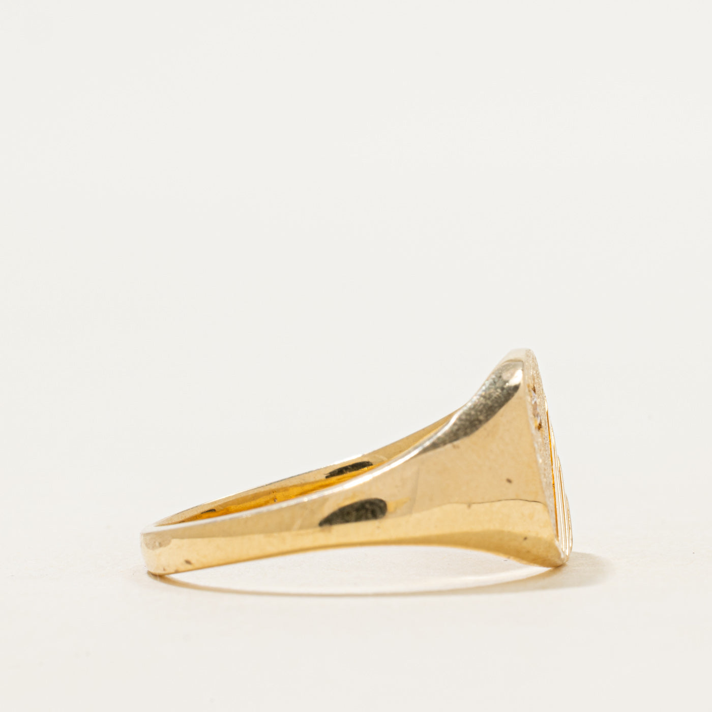 18k Star Set Diamond Grooved Signet Ring | SZ 10.5