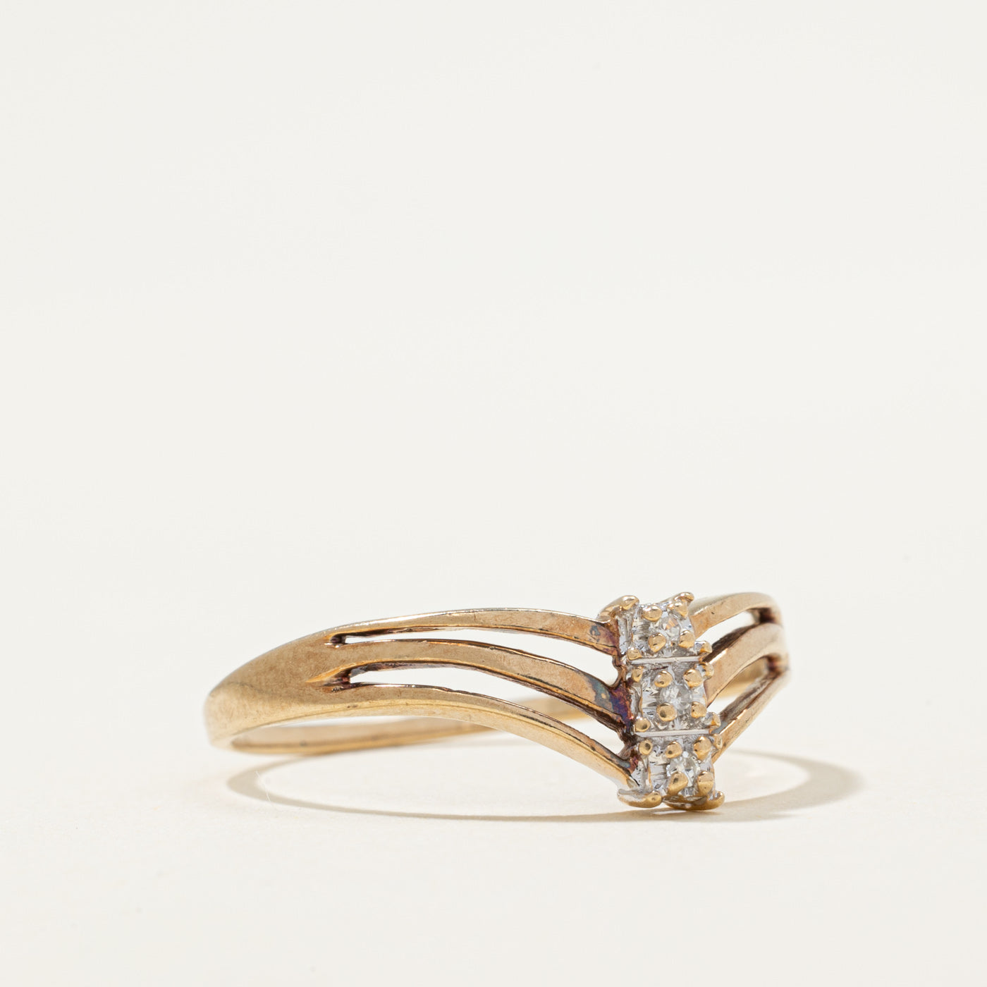 Three Stone Diamond Chevron Ring | 0.03ctw | SZ 9.5