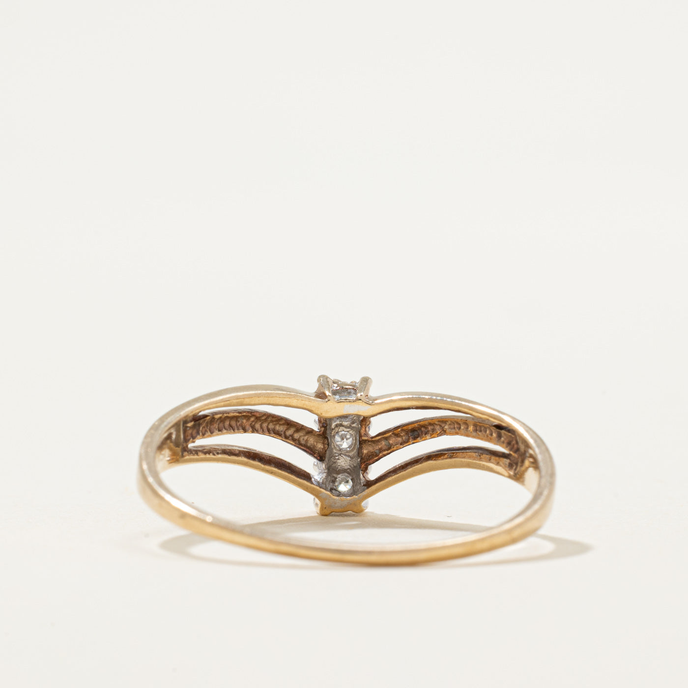 Three Stone Diamond Chevron Ring | 0.03ctw | SZ 9.5