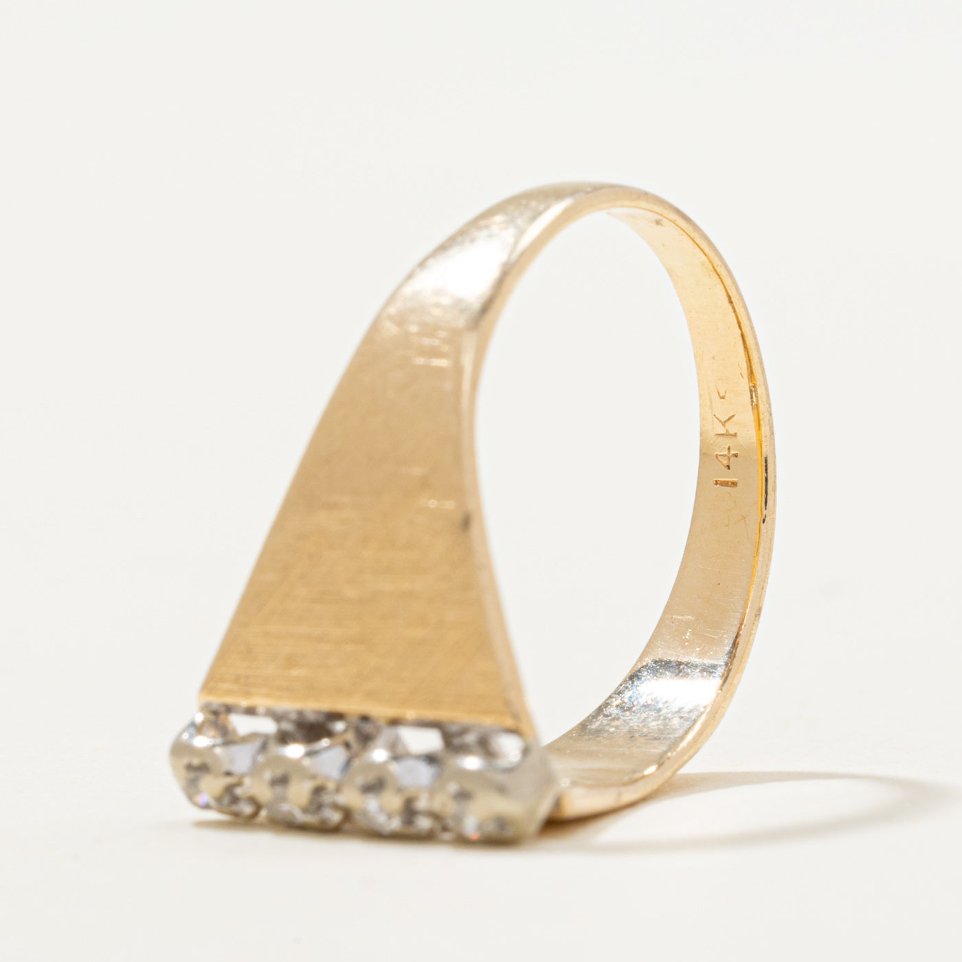 Diamond Column Tapered Ring | 0.04ctw | SZ 3.5