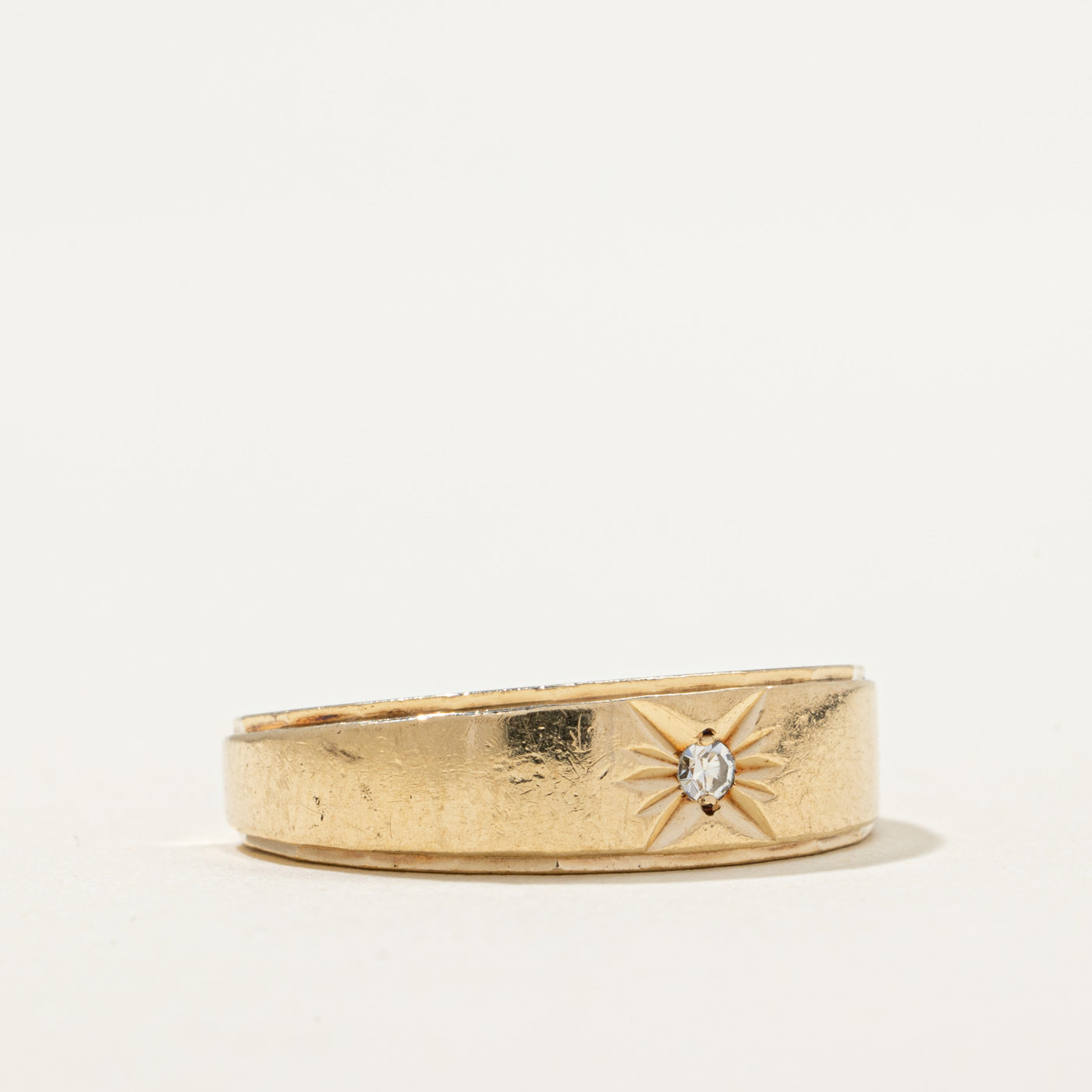 Star Set Diamond Band | 0.02ct | SZ 6