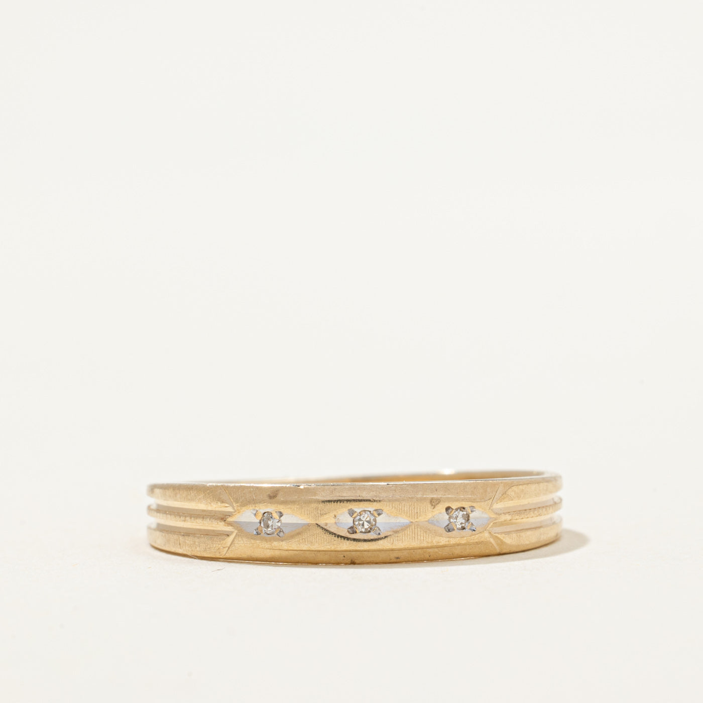 Star Set Diamond Grooved Band | 0.02ctw | SZ 8.5