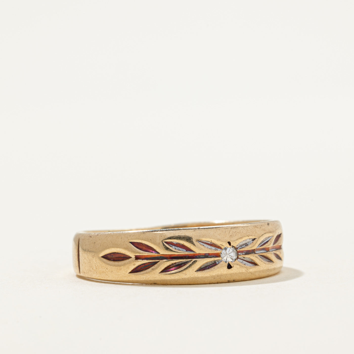 Star Set Diamond Textured Band | 0.03ct | SZ 9.25