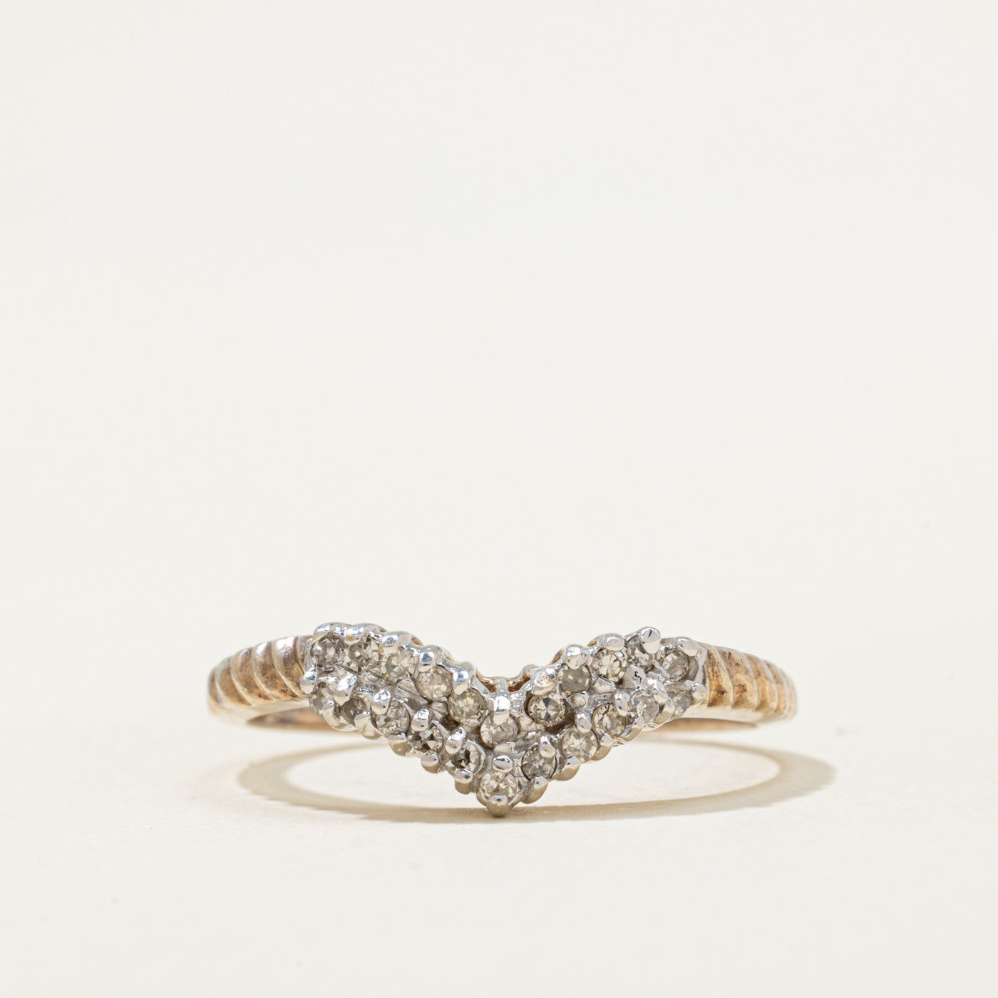 Diamond Chevron Ring | 0.15ctw | SZ 7