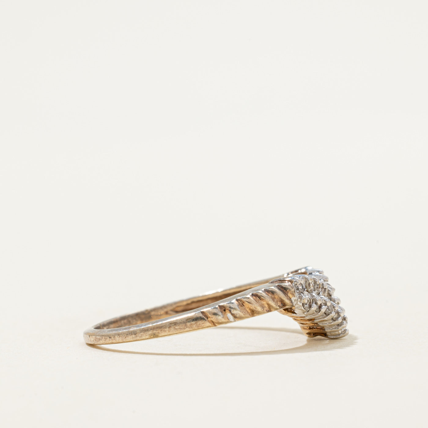 Diamond Chevron Ring | 0.15ctw | SZ 7