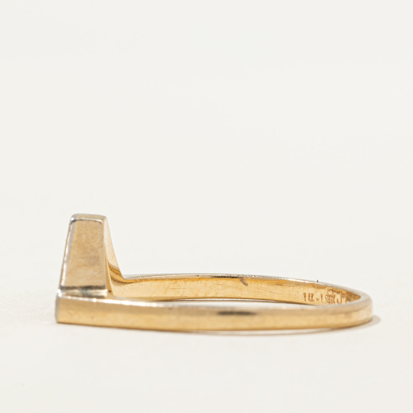 Diamond Chevron Ring | 0.07ctw | SZ 7.25