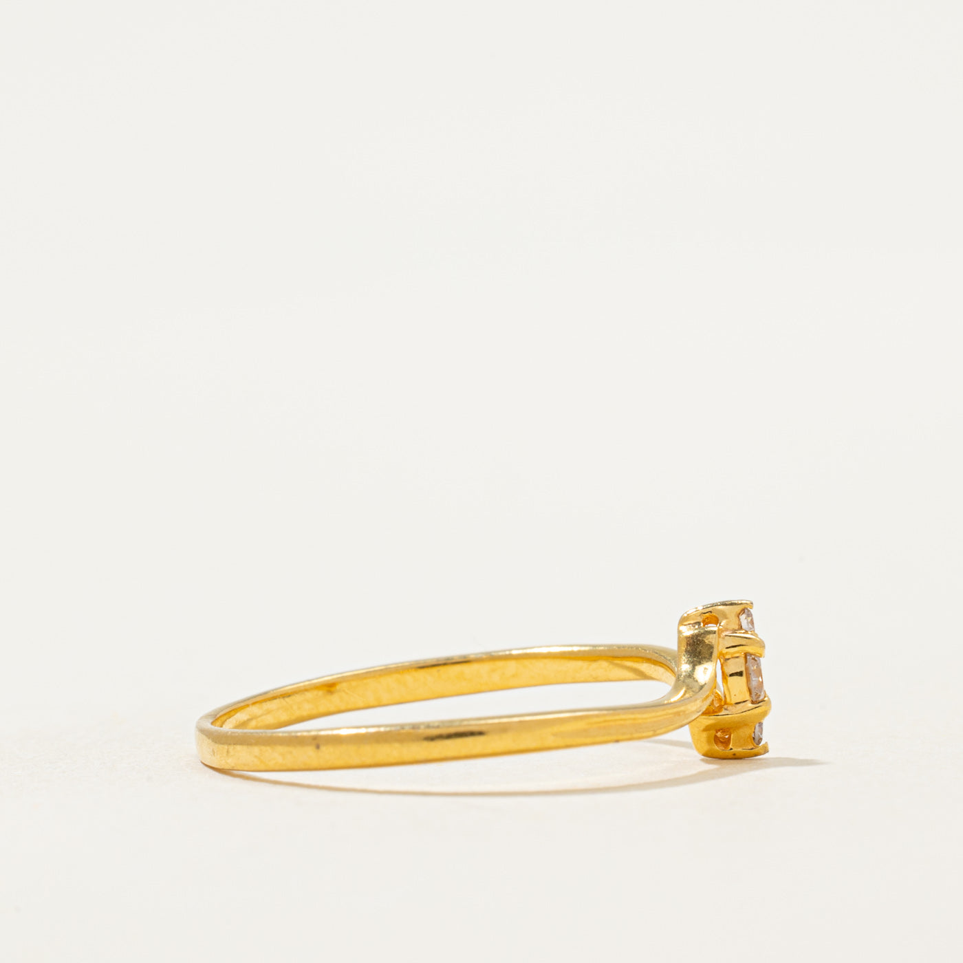 Diamond Petite Bypass Ring | 0.06ctw | SZ 7