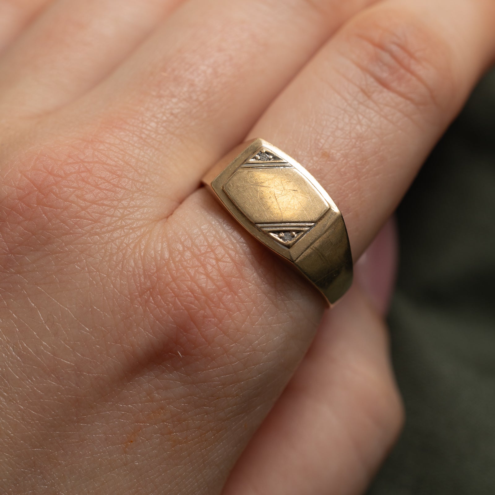 Diamond Edged Signet RIng | 0.02ctw | SZ 11