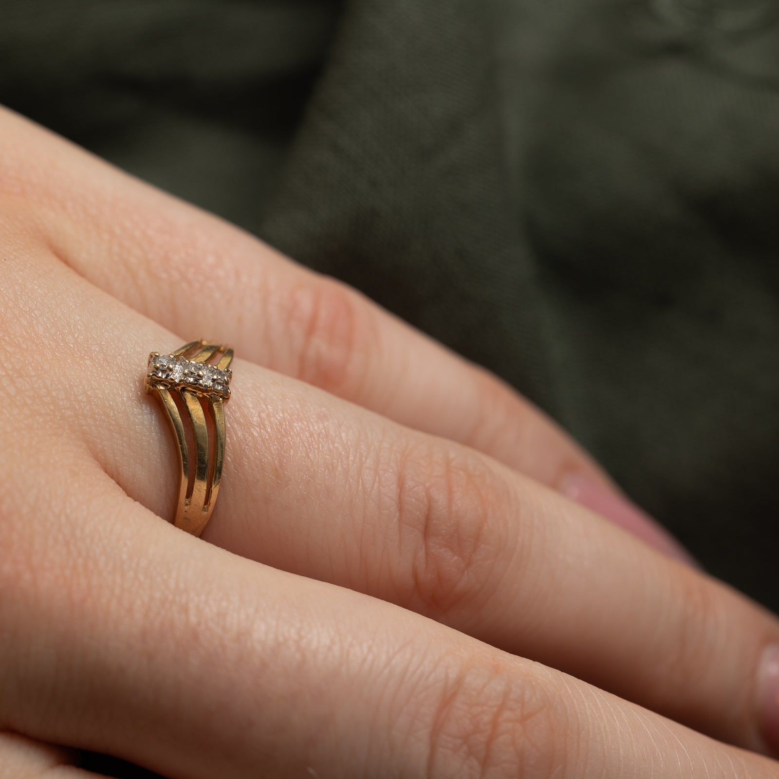 Three Stone Diamond Chevron Ring | 0.03ctw | SZ 6.5