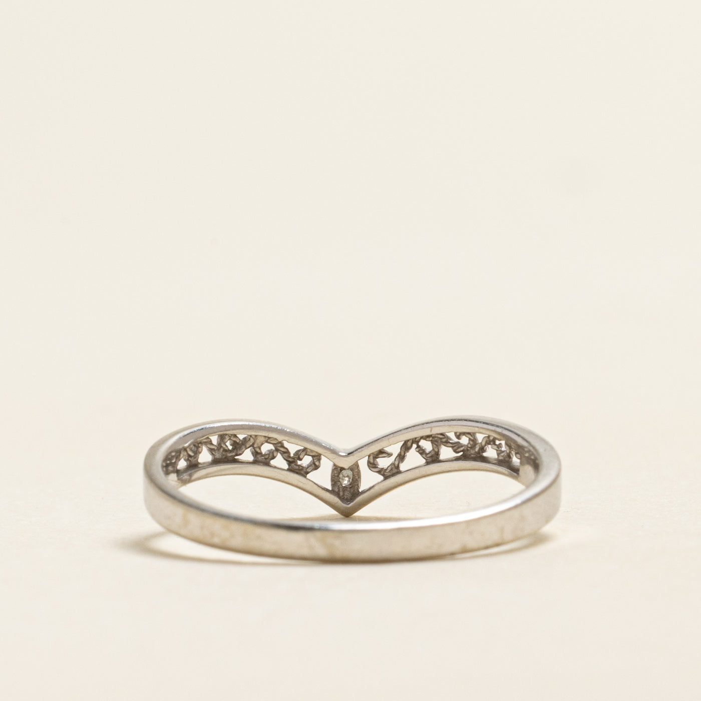 Diamond Openwork Chevron Ring | 0.01ct | SZ 6.25