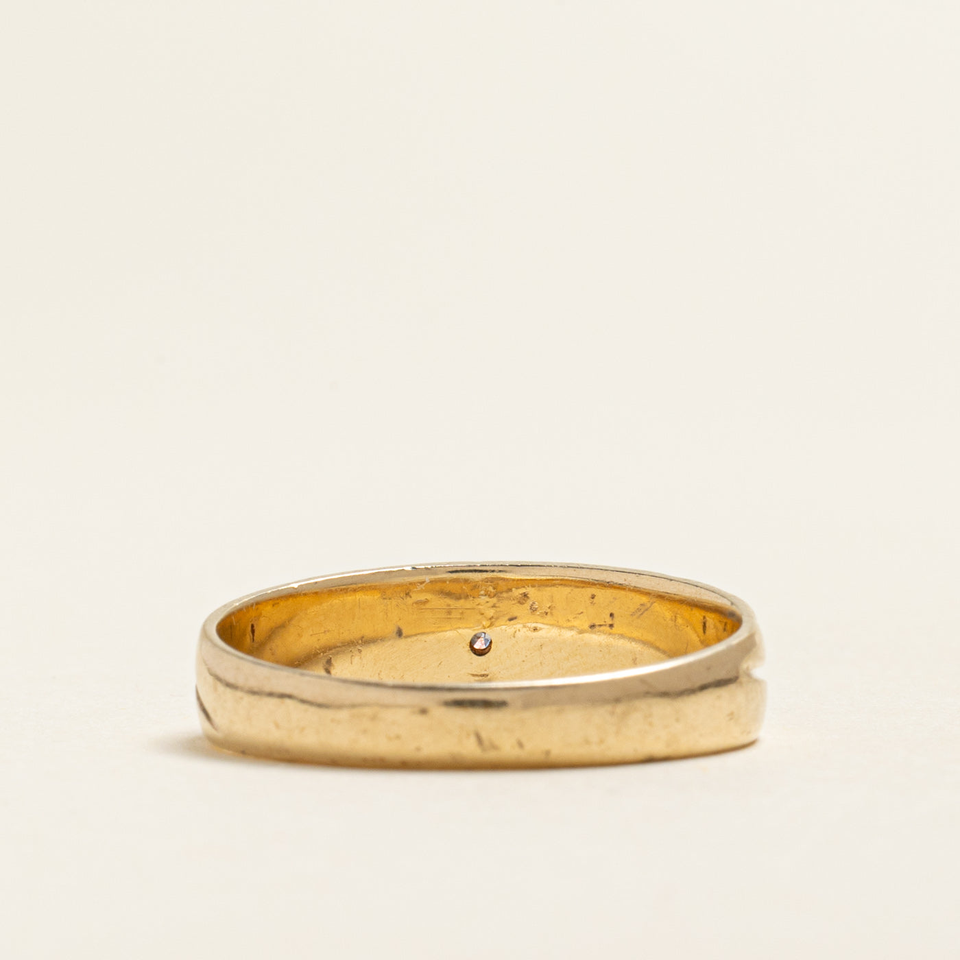 Star Set Diamond Grooved Band | 0.01ct | SZ 10.25