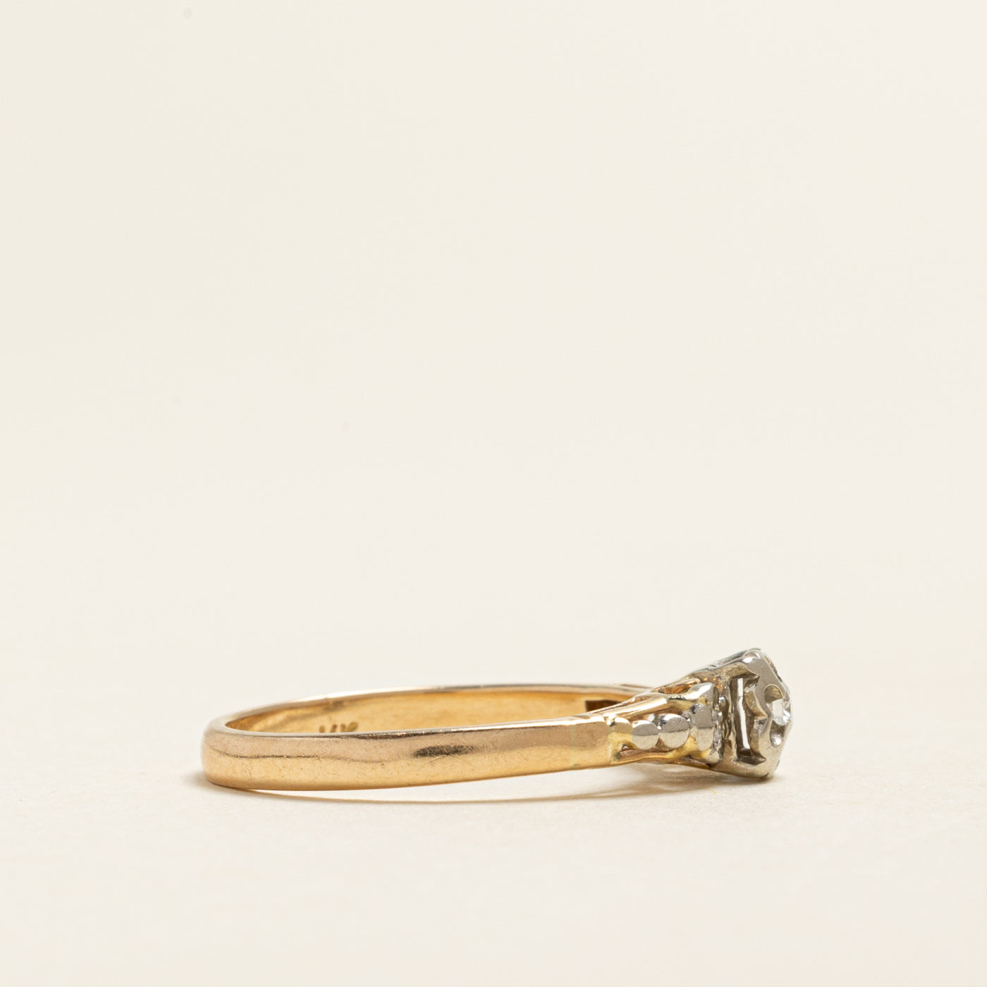 Illusion Set Diamond Ring | 0.05ctw | SZ 6.75