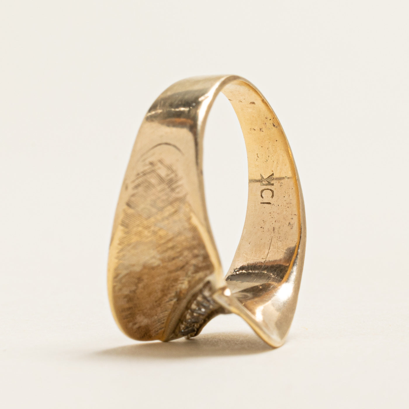 Diagonal Diamond Textured Cocktail Ring | 0.07ctw | SZ 6.5