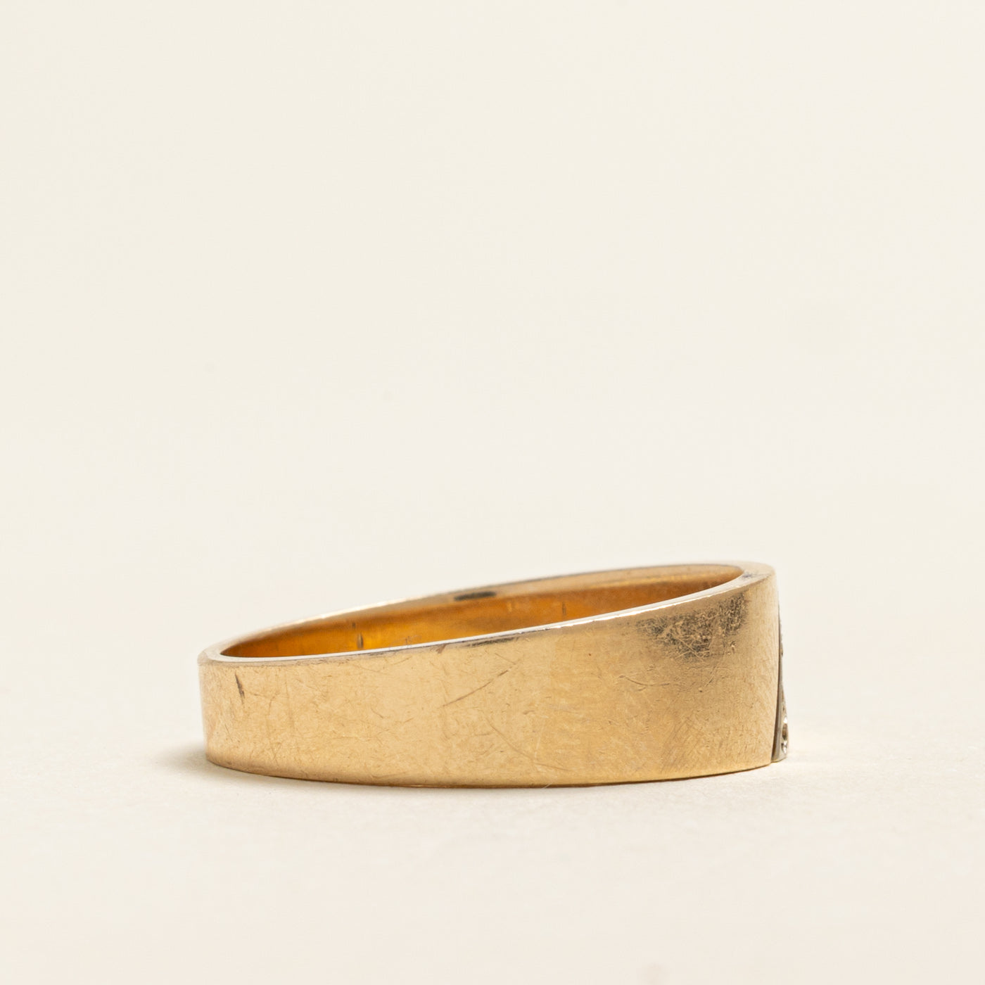 Diagonal Diamond Band | 0.06ctw | SZ 9.75