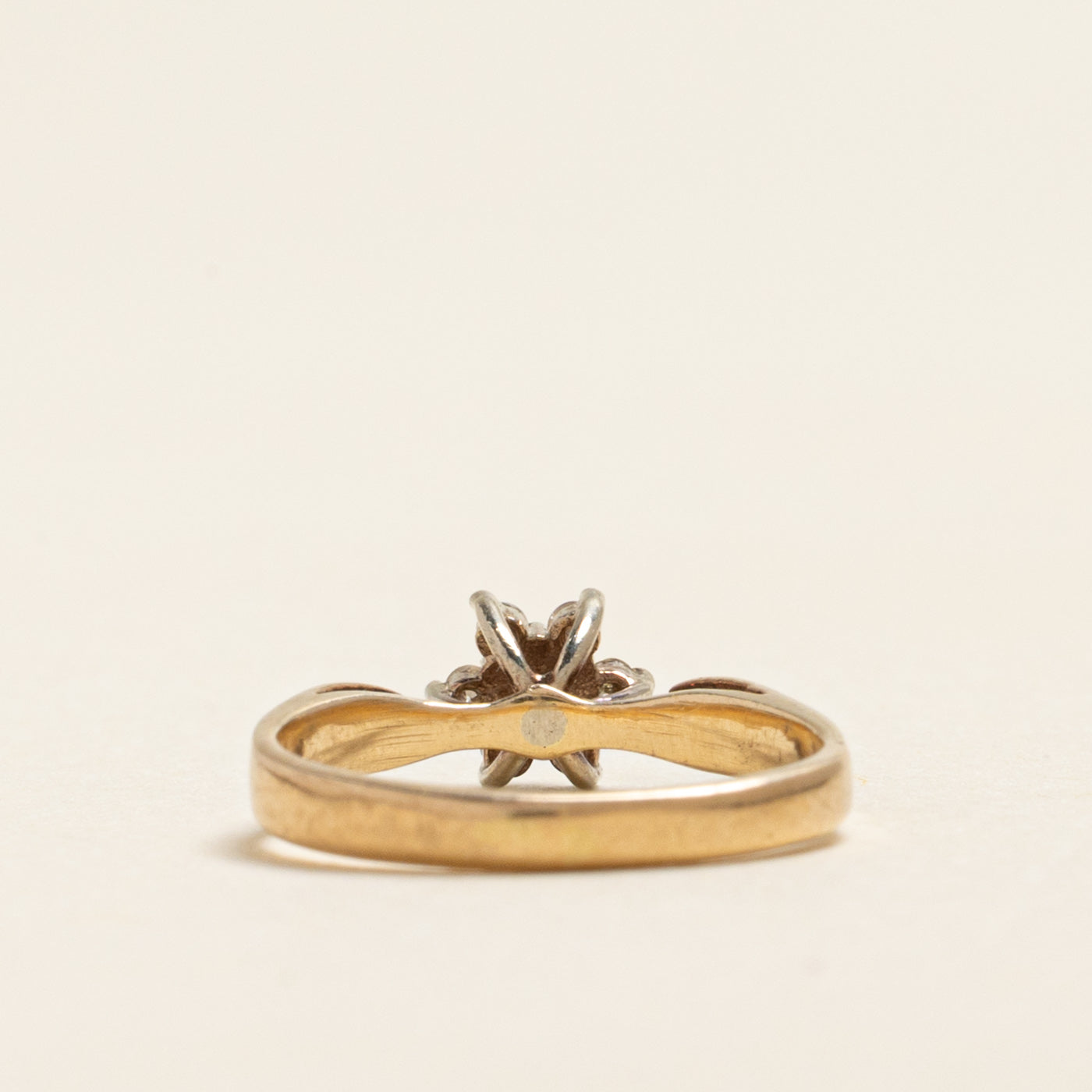 Diamond Petal Reverse Tapered Ring | 0.08ctw | SZ 1.75