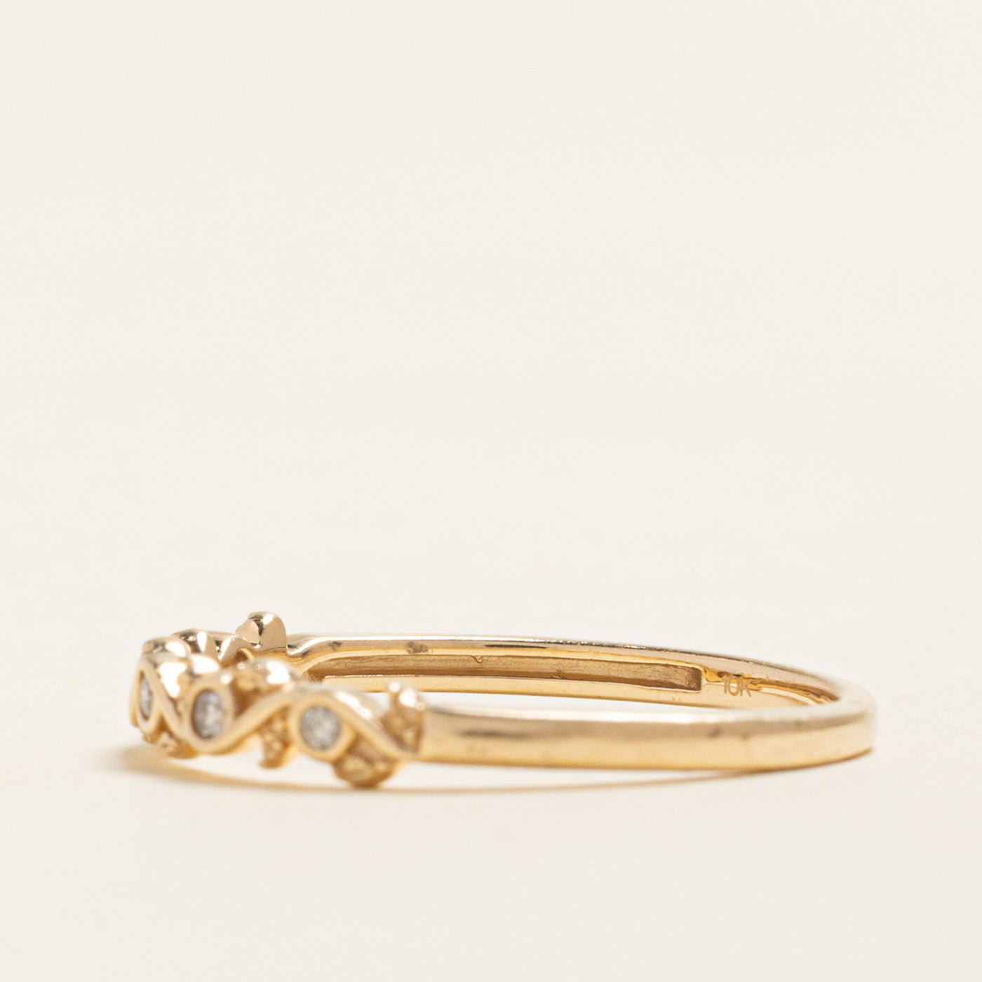 Yellow Gold Semi Eternity Diamond Vine Band | 0.05ctw | SZ 7