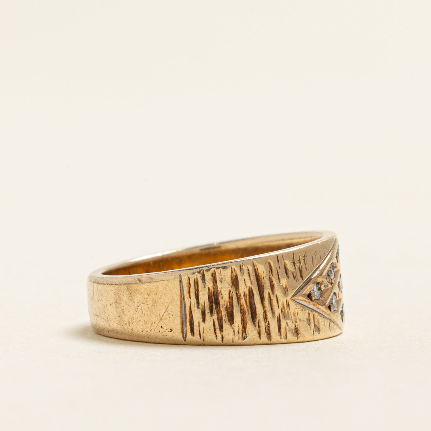 Diamond Marquise Design Textured Band | 0.09ctw | SZ 5