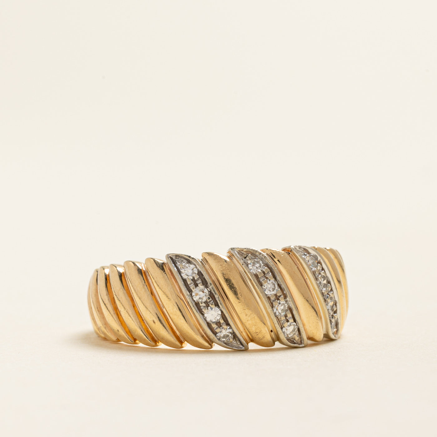 Diagonal Diamond Grooved Ring | 0.18ctw | SZ 10.75