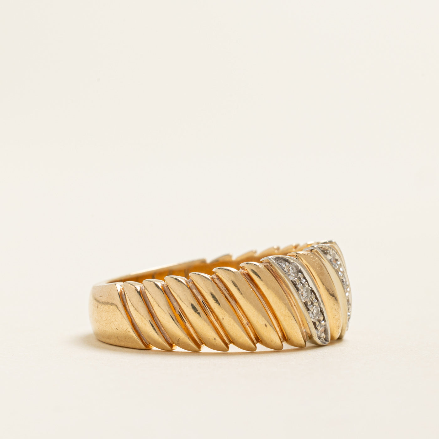 Diagonal Diamond Grooved Ring | 0.18ctw | SZ 10.75