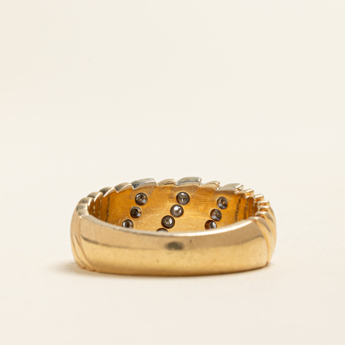 Diagonal Diamond Grooved Ring | 0.18ctw | SZ 10.75