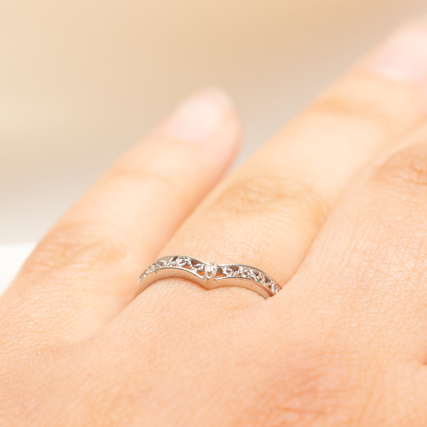 Diamond Openwork Chevron Ring | 0.01ct | SZ 6.25