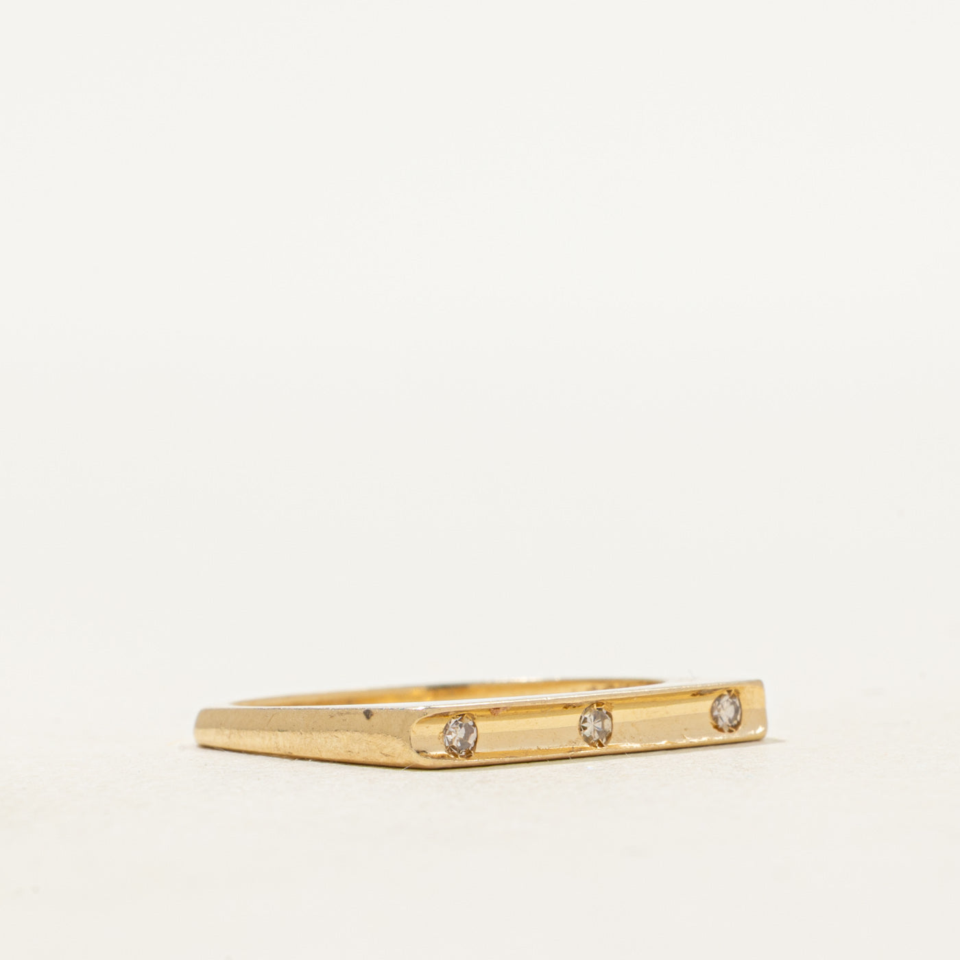 Flush Set Three Stone Diamond Bar Band | SZ 6.25