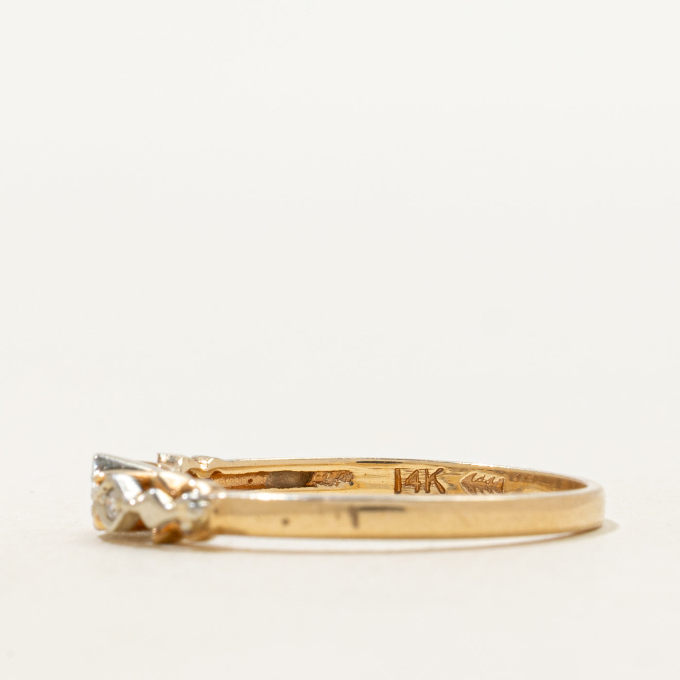 Three Stone Diamond Ornate Band | SZ 6