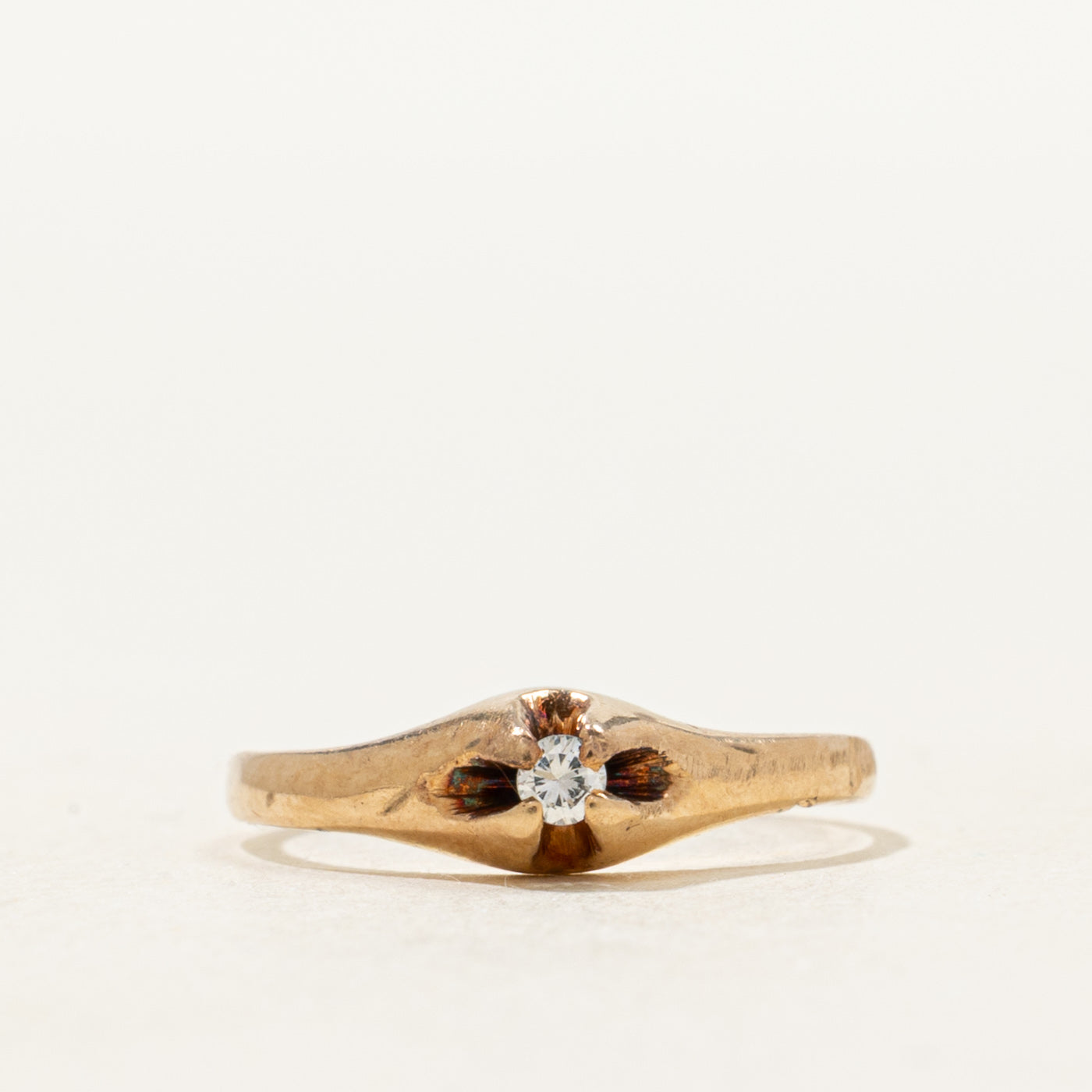 Belcher Set Diamond Petite Ring | SZ 3.25