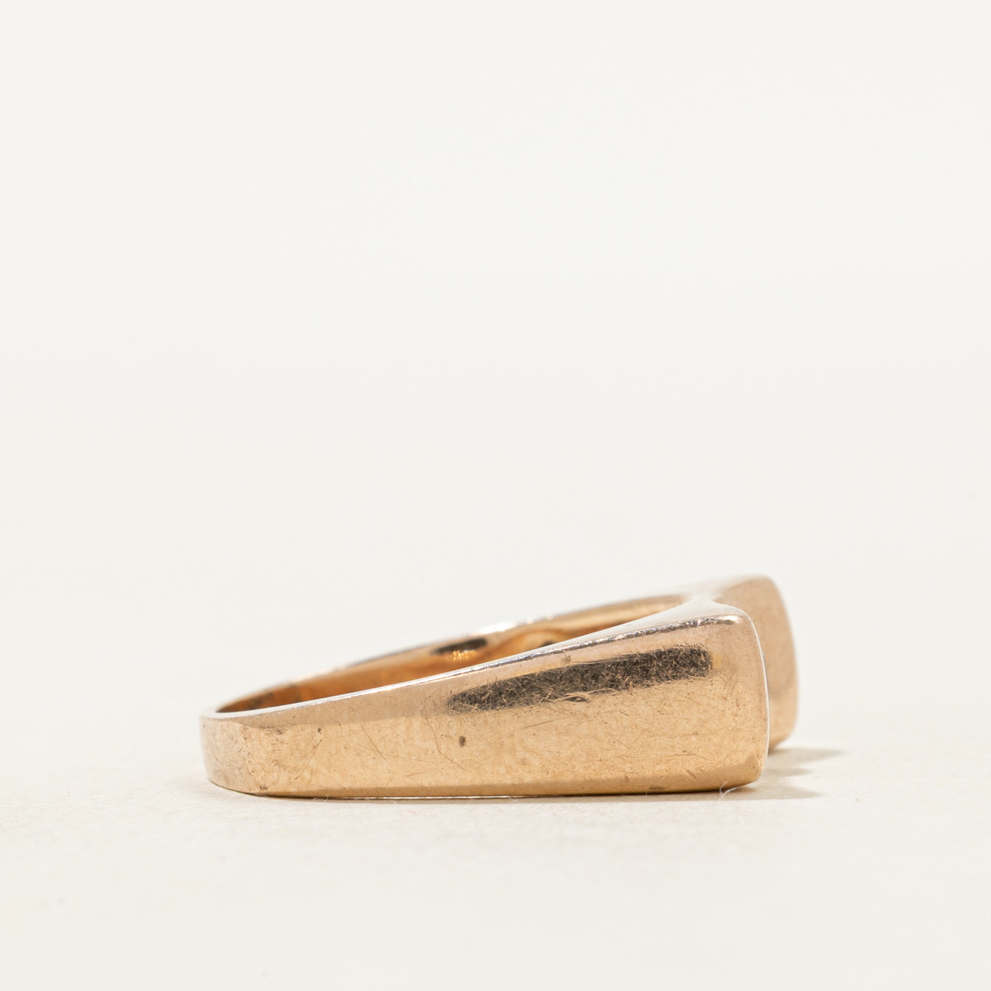 Bezel Set Diamond Concave Ring | SZ 6.25