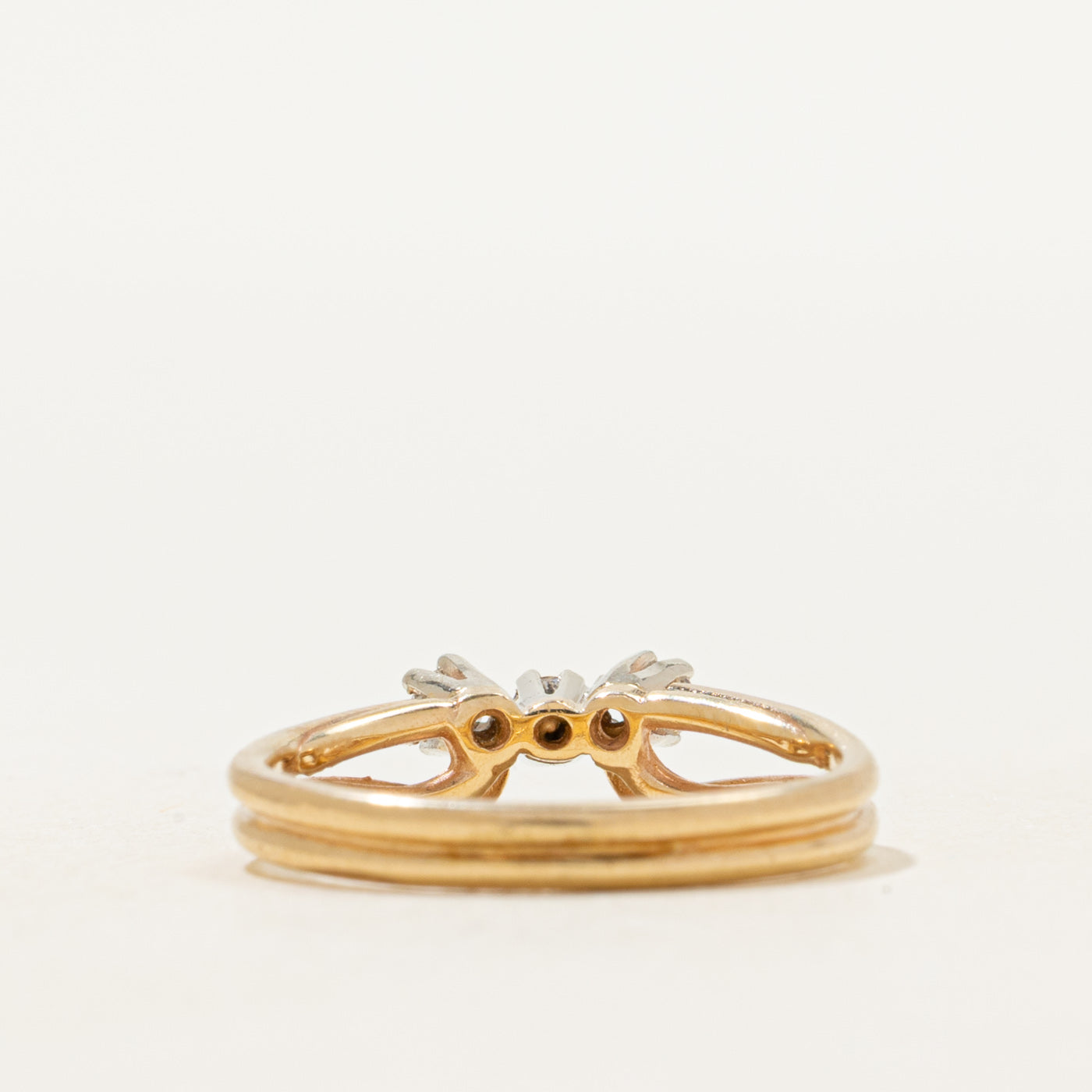 Three Stone Diamond Contour Ring | SZ 4.25