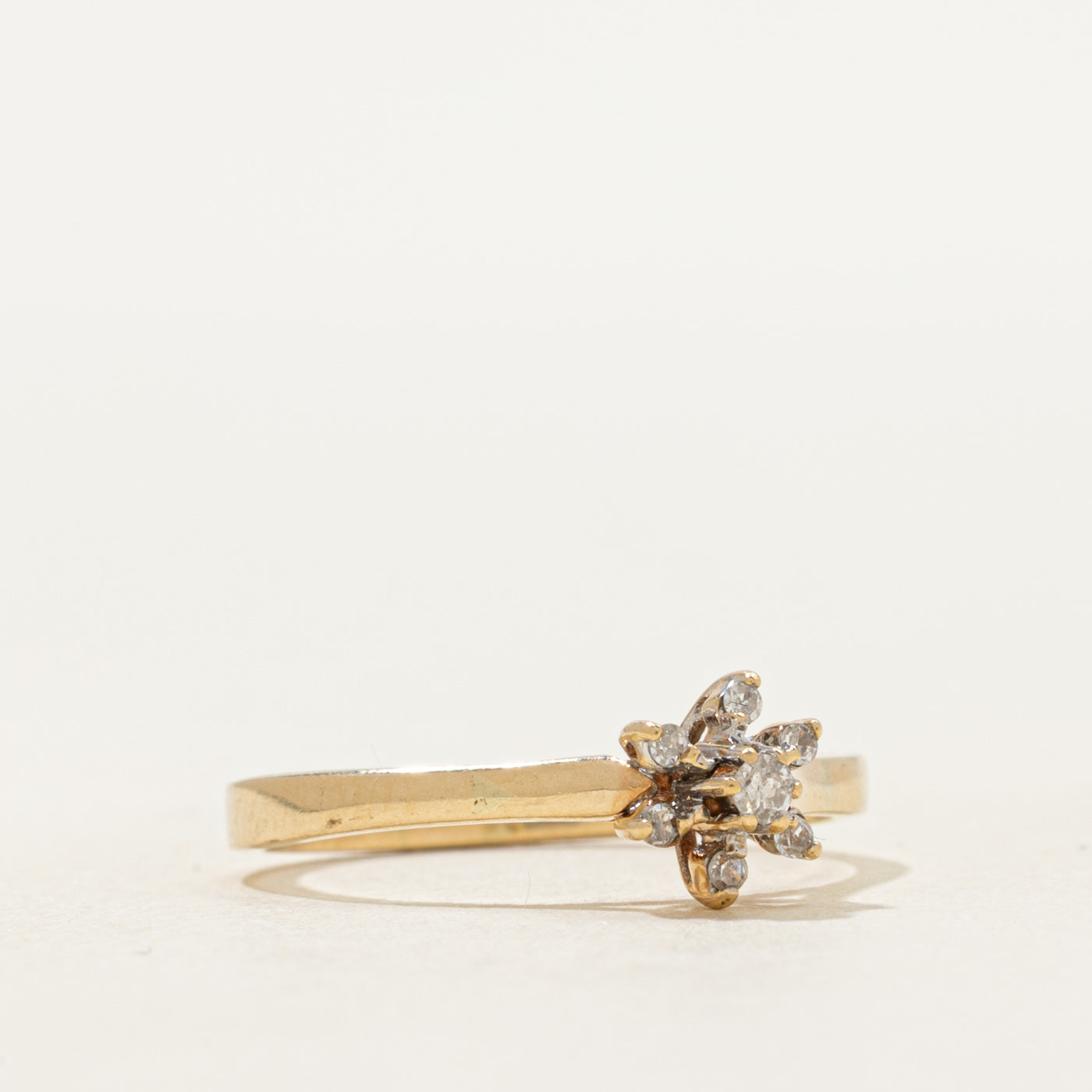 Yellow Gold Diamond Petal Ring | SZ 5