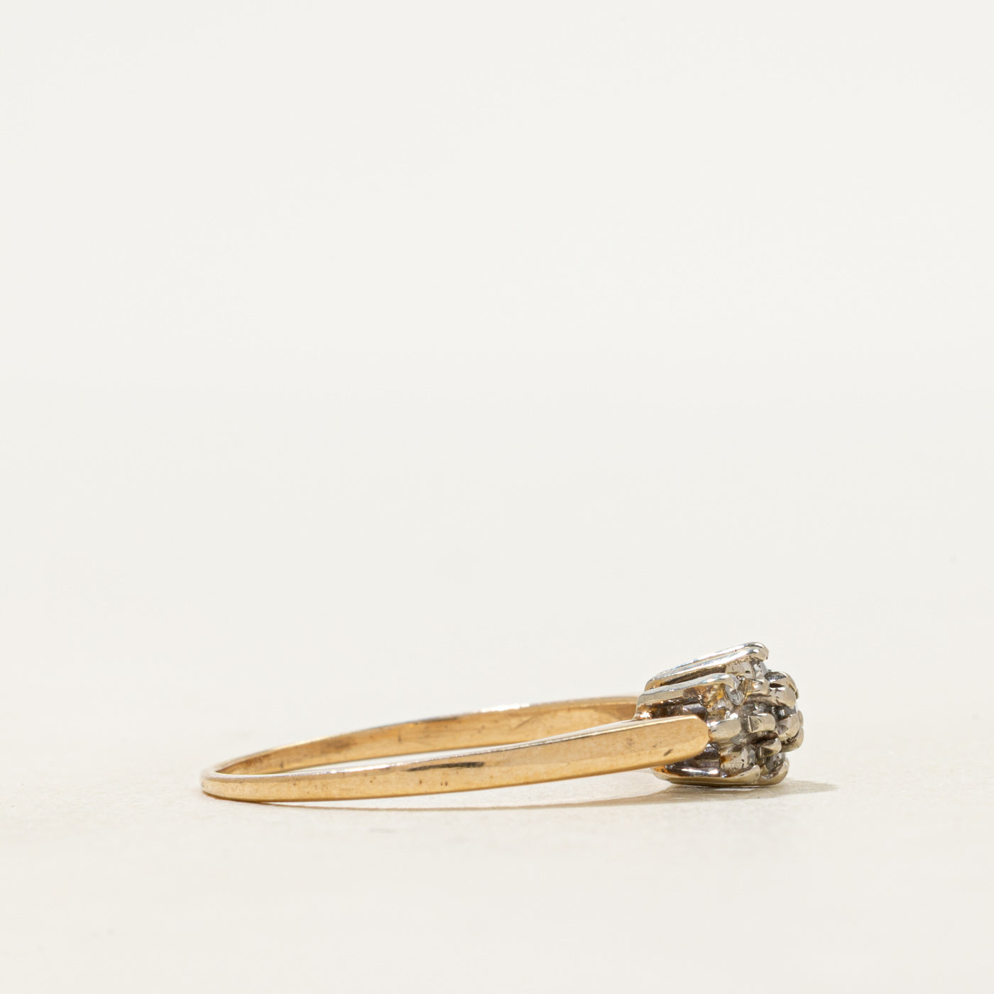 Yellow Gold Diamond Cluster Ring | SZ 6.5