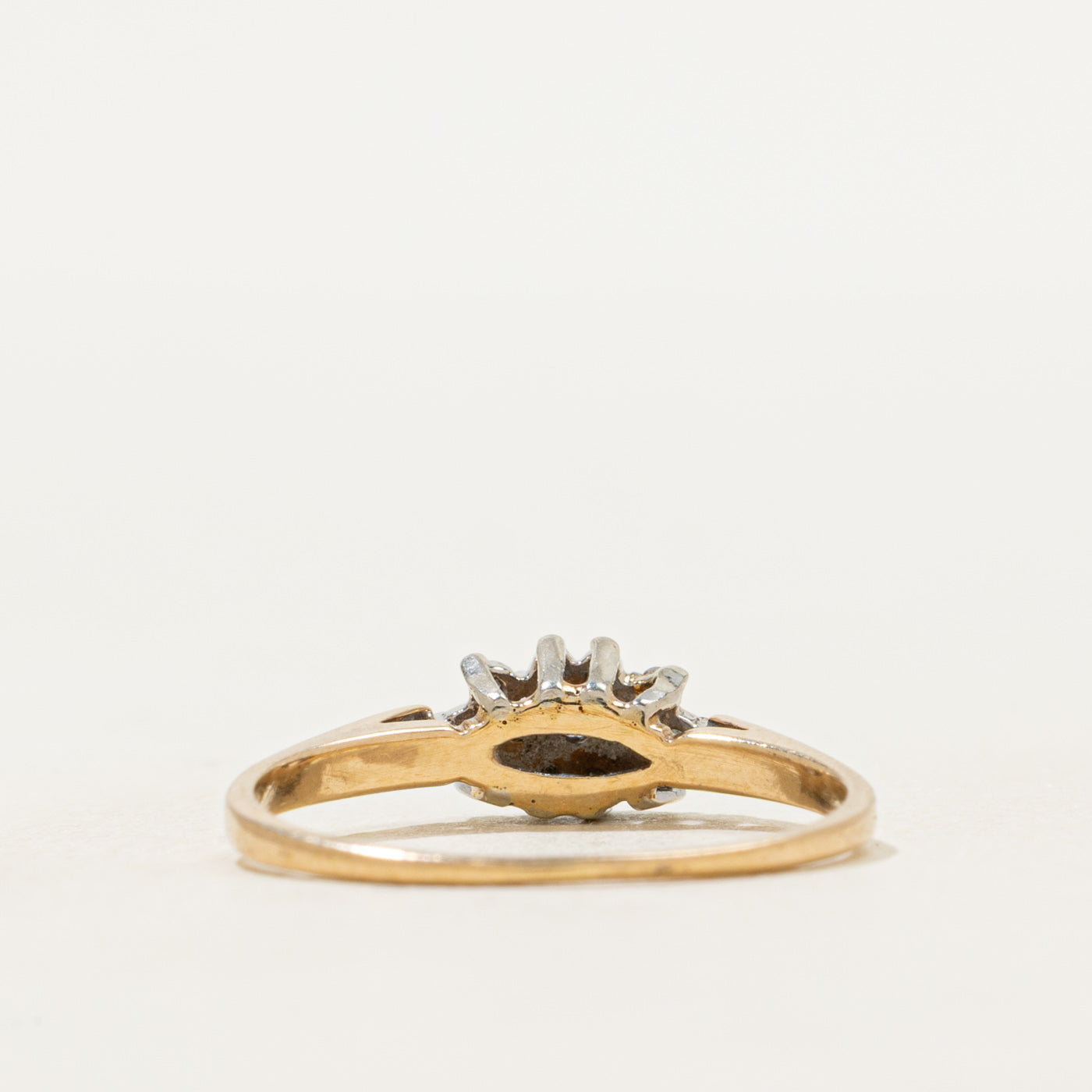 Yellow Gold Diamond Cluster Ring | SZ 6.5