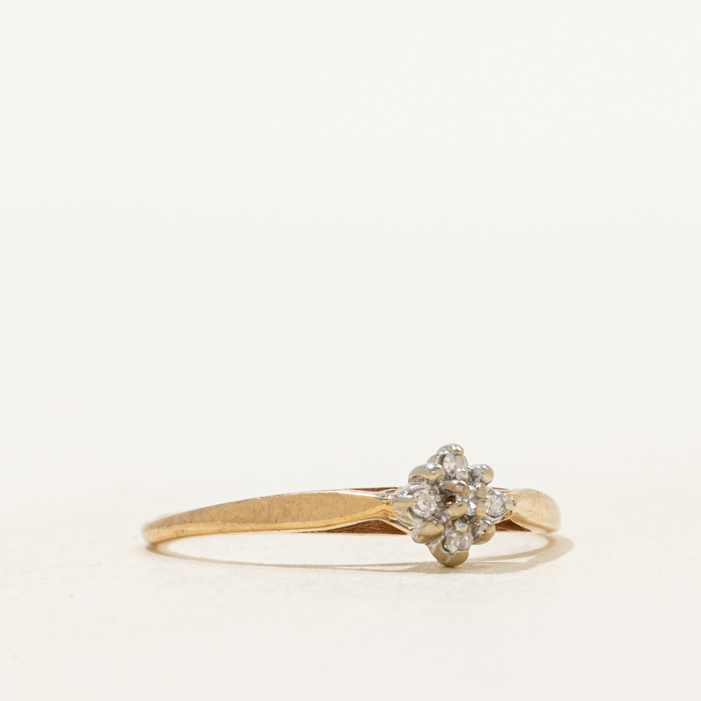 Yellow Gold Diamond Cluster Petite Ring | SZ 6.25