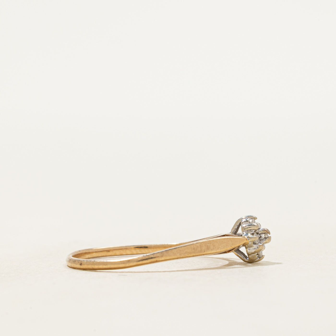 Yellow Gold Diamond Cluster Petite Ring | SZ 6.25