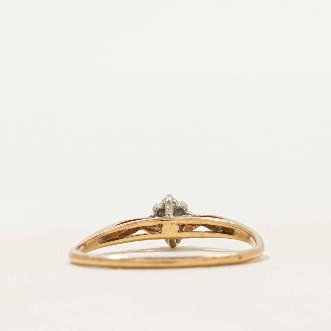Yellow Gold Diamond Cluster Petite Ring | SZ 6.25
