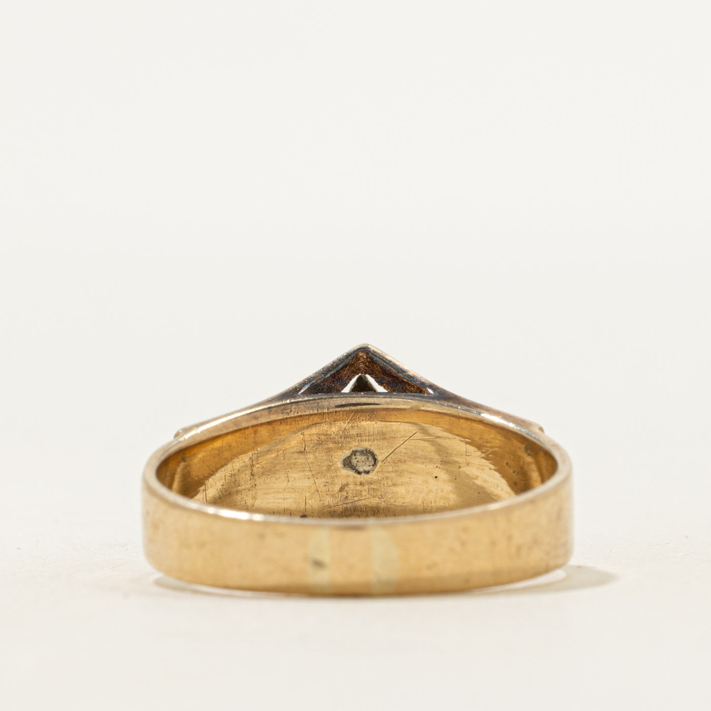Diamond Petal Textured Tapered Ring | SZ 8