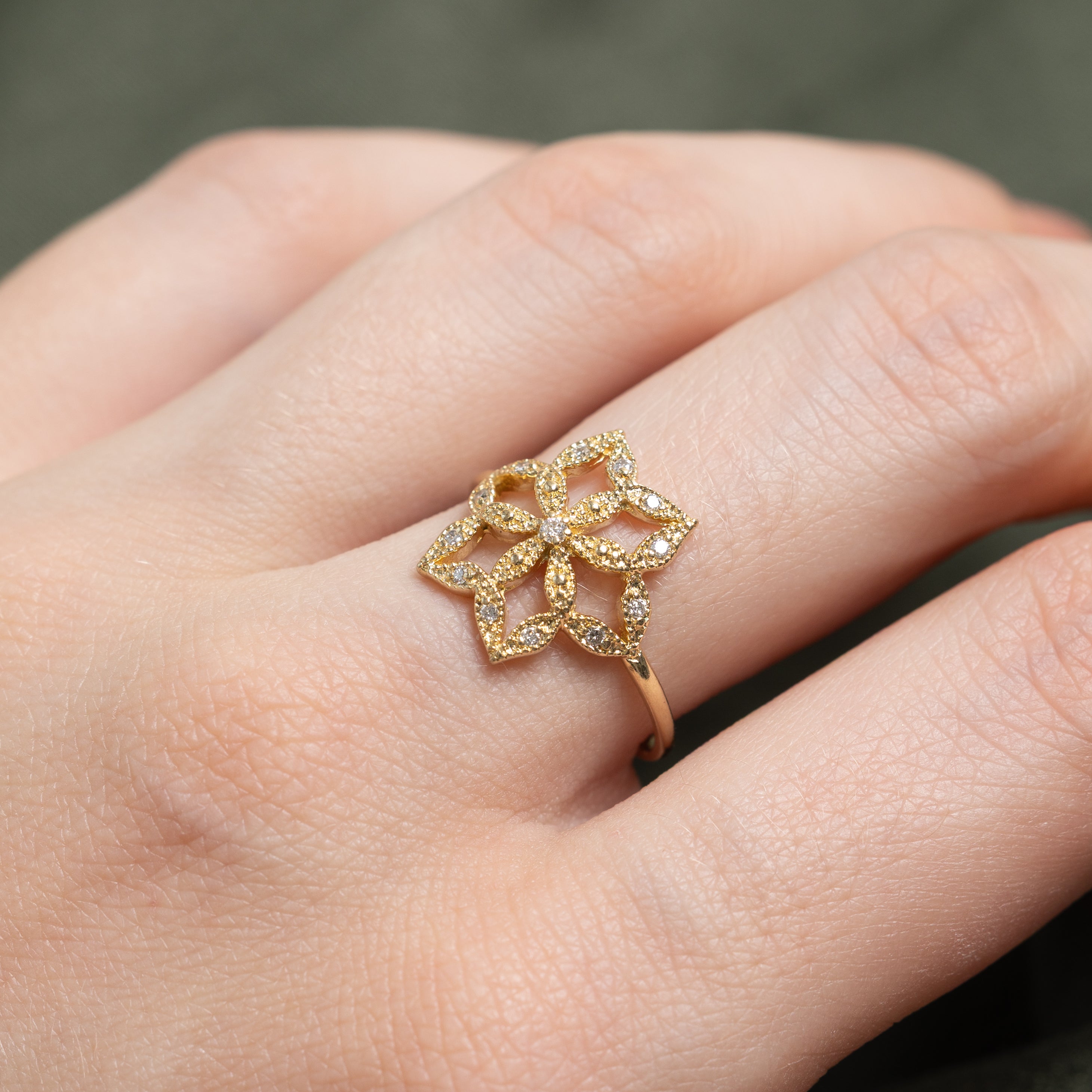 Diamond Openwork Floral Ring | SZ 7